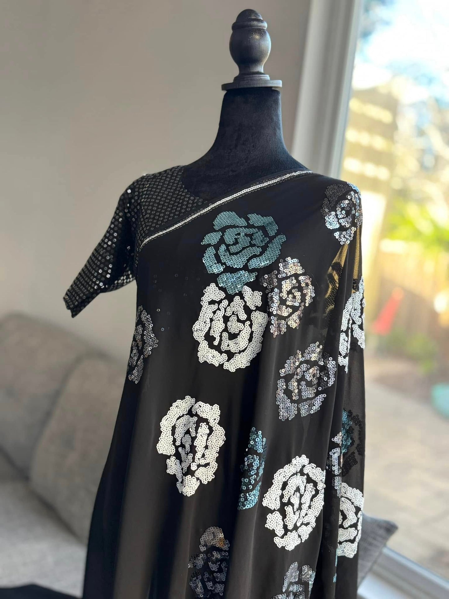 Black Beauty with Silver Roses
