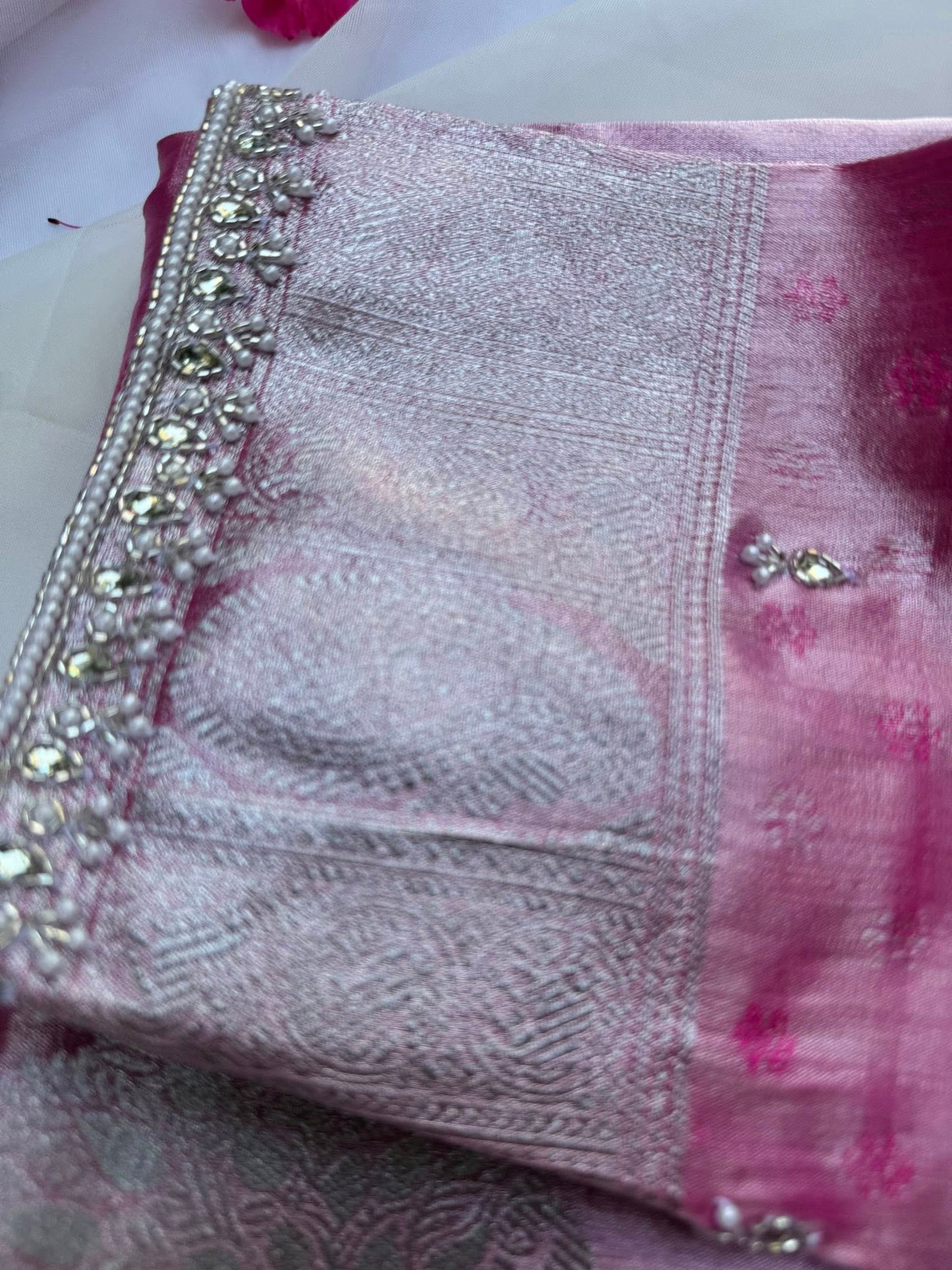 Tissue Saree in Pink Shade