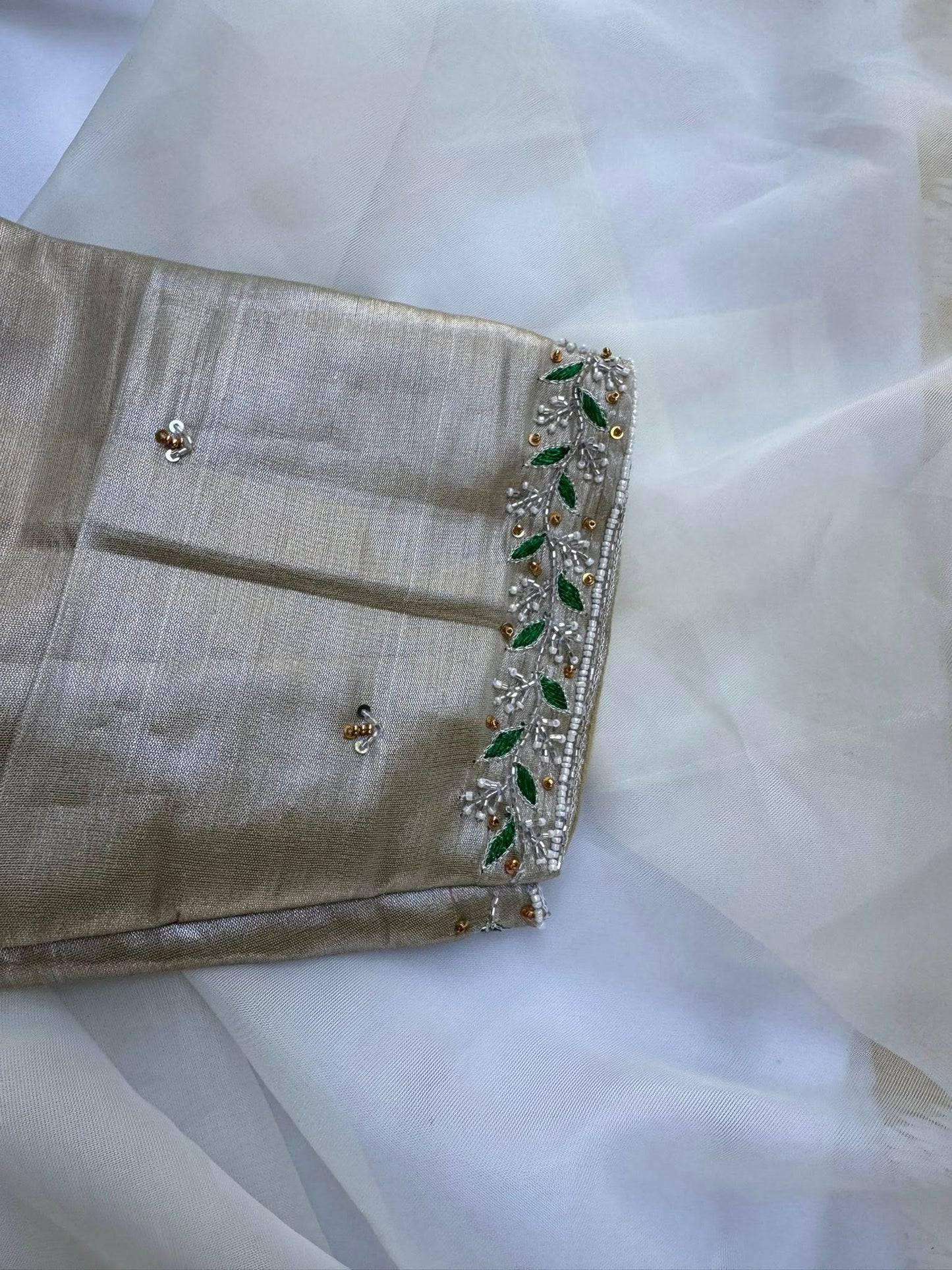 Mangalagiri Tissue Saree in Gold-Silver