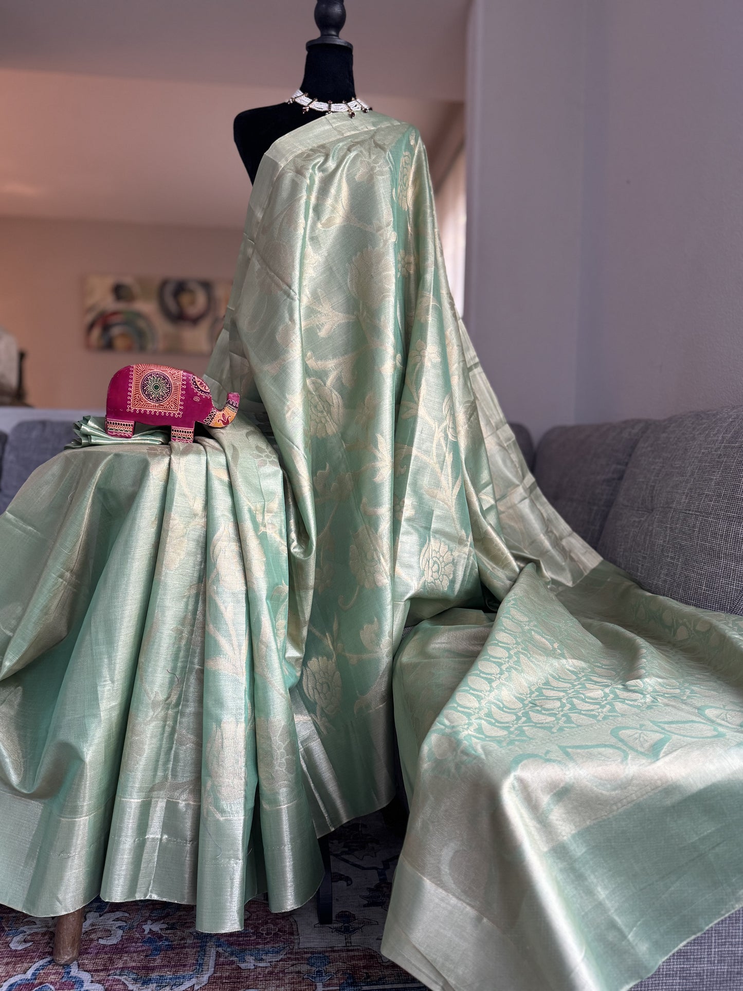 Mangalagiri Tissue Saree in Green Tone