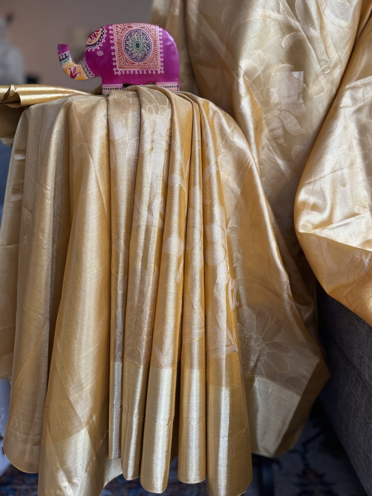 Mangalagiri Tissue Saree in gold