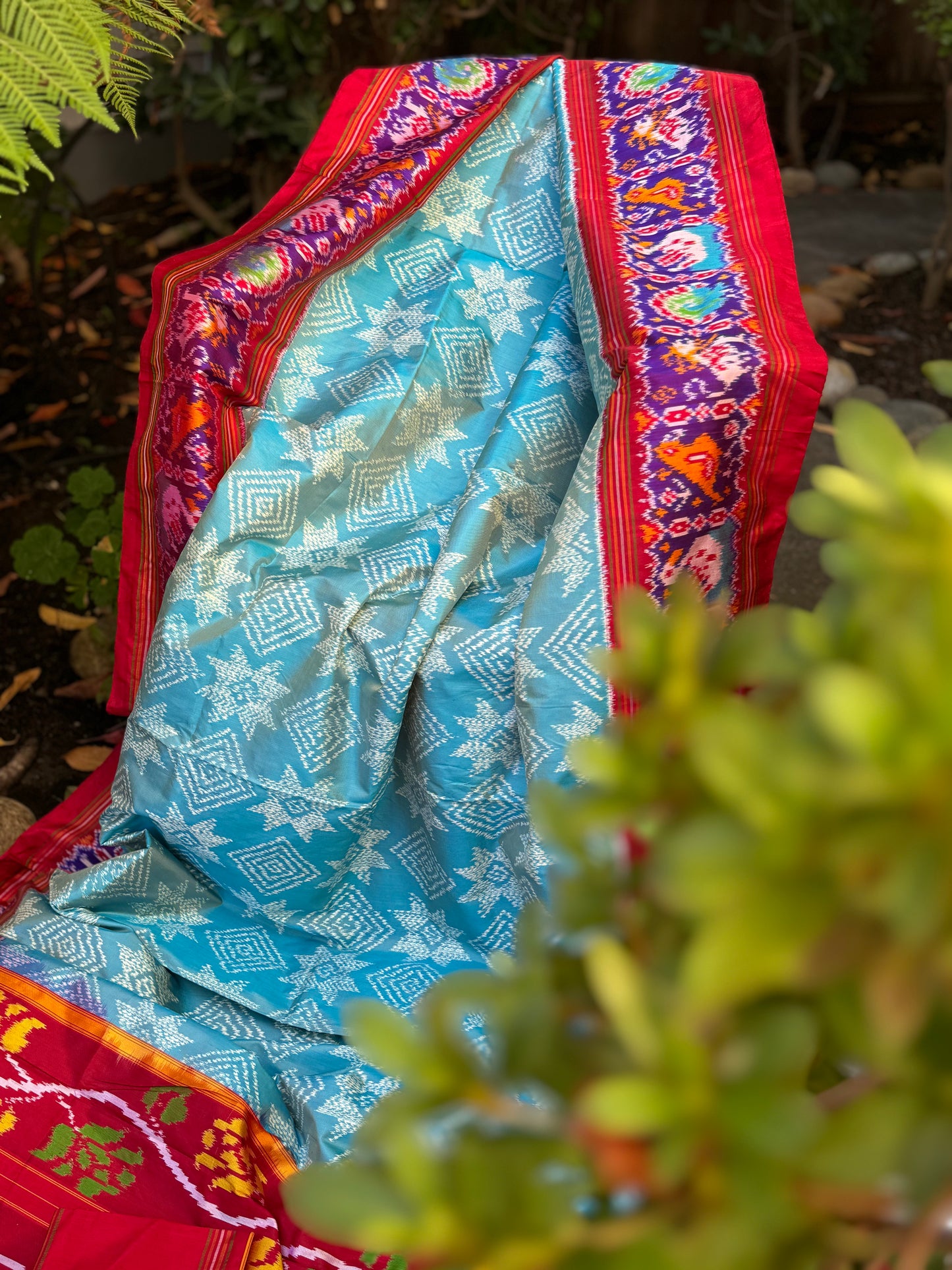 Blue ikkath Patola with Red Border