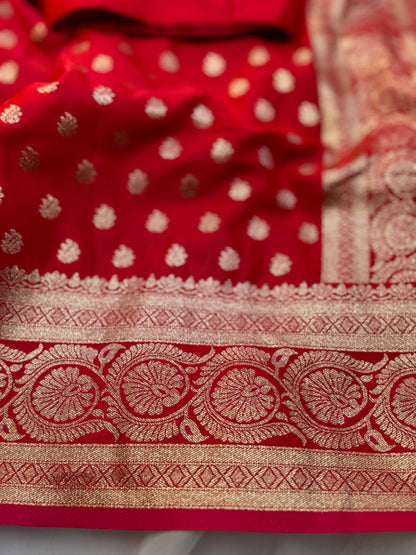 Red Banarasi Saree woth stitched blouse (Pre-stitched Saree)