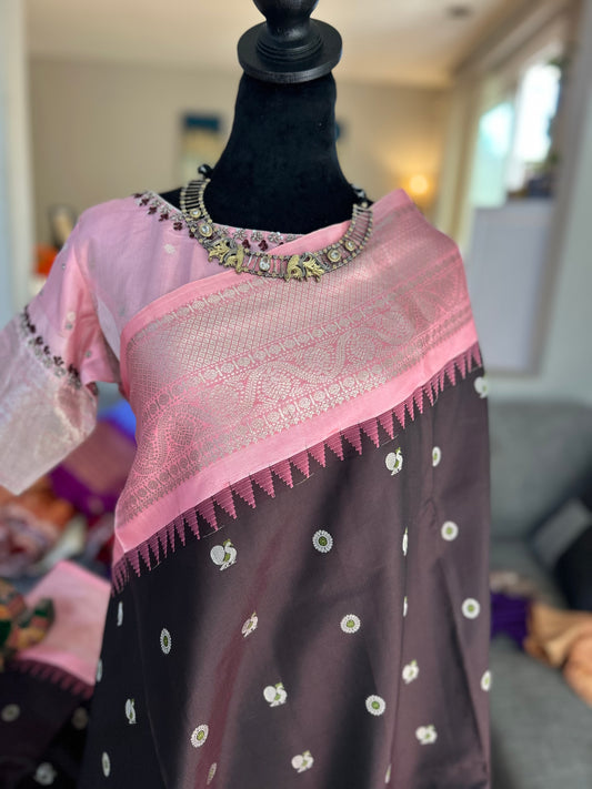 Pure Gadwal Saree in Coffee Brown with Pink Border
