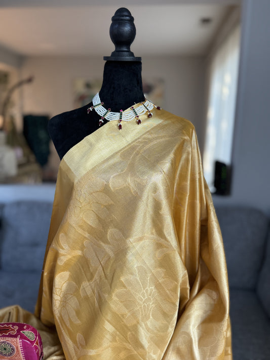 Mangalagiri Tissue Saree in gold