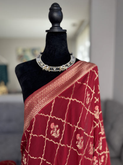 Pure Georgette Saree in Red