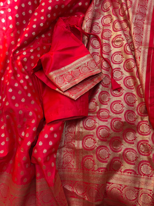 Red Banarasi Saree woth stitched blouse (Pre-stitched Saree)
